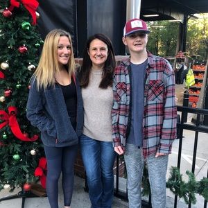 Meet your Posher, Melissa